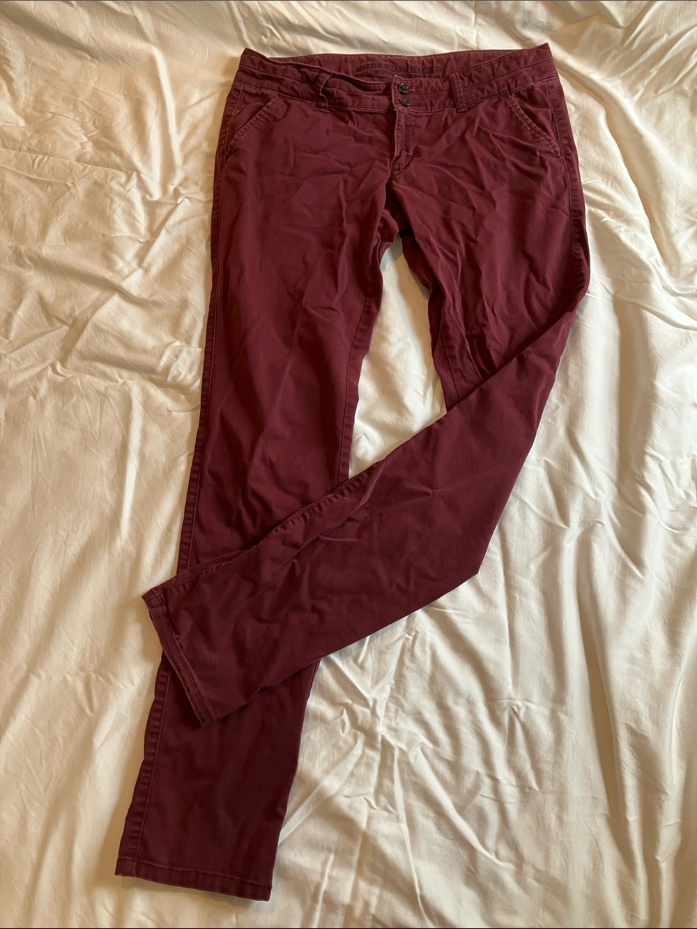 American Eagle Outfitters Skinny Jeans in Burgundy